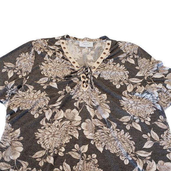 Janette Plus USA V-Neck With Tie Collar Blouse Women's Size Large - Picture 3 of 8